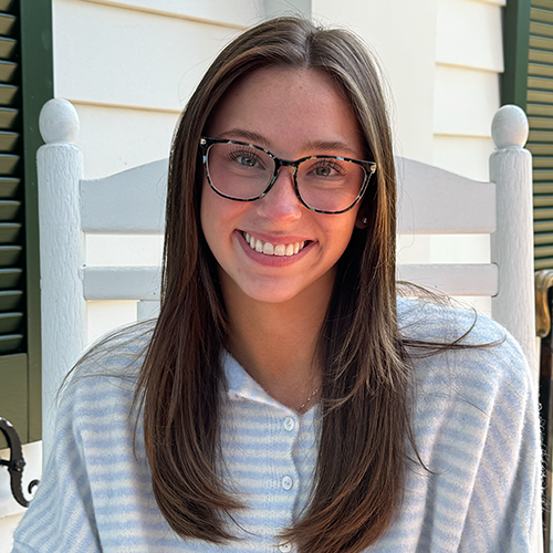 Headshot image of Brynna Bystruzycki