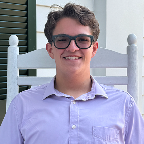 Headshot image of Oliver Winebrenner
